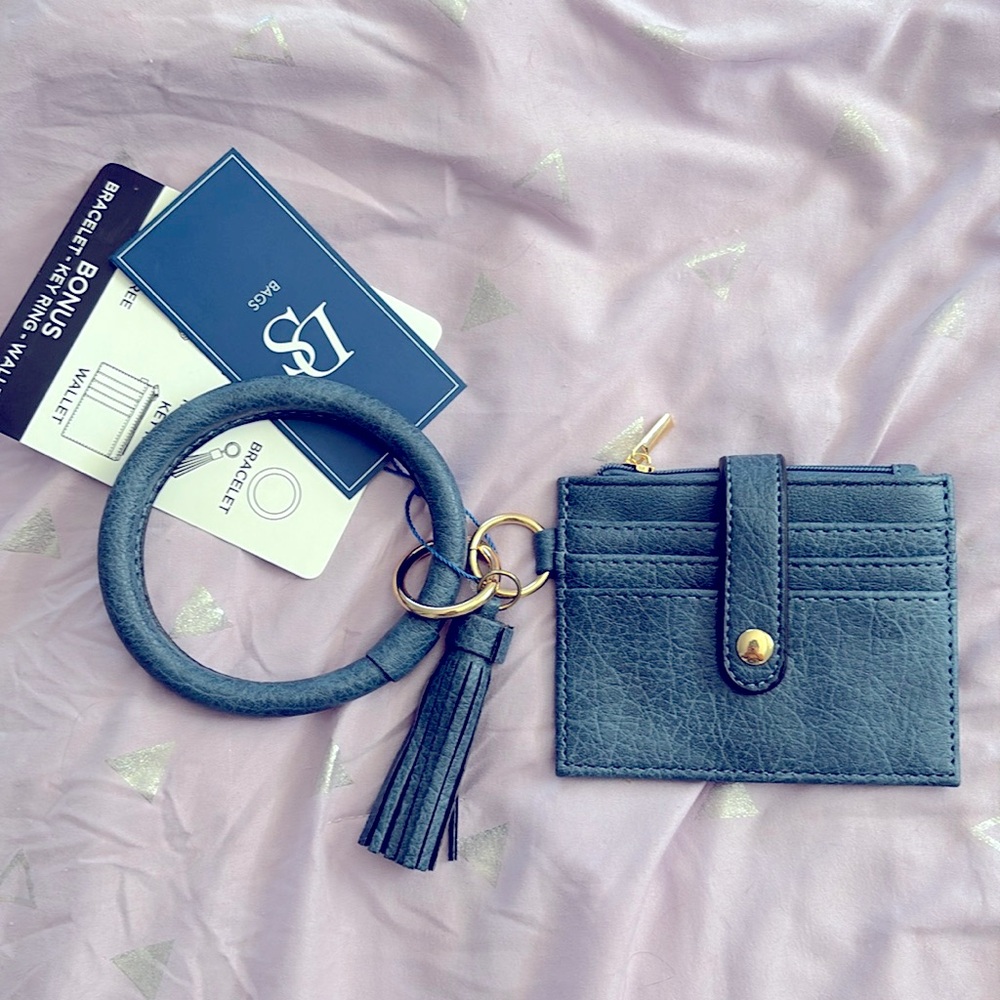 DS Fashion NY Ring Loop Card Holder Wristlet Wallet